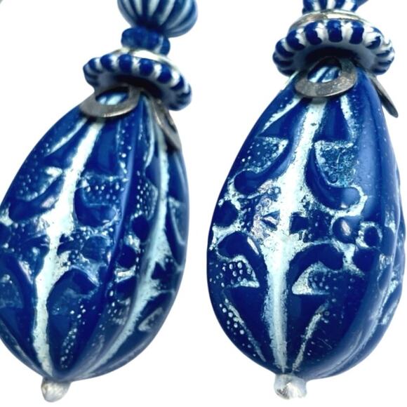 Lot of 2 Folk Artisan Style Earrings Lightweight Blue White Long Dangle Big Bead - Picture 5 of 11